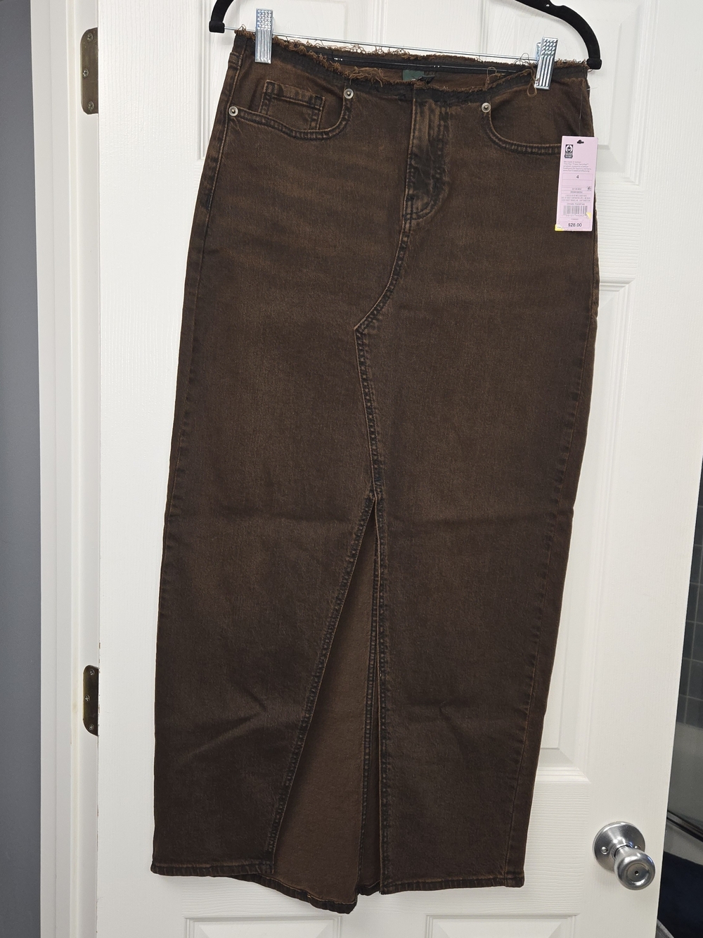Wild Fable Size 4 Brown Wash Long Denim Maxi Skirt New With Tags Raw Edge Trim